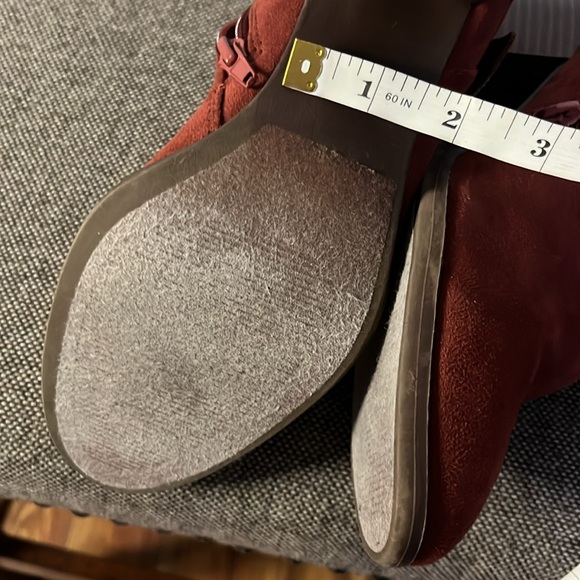 City Classified rust colored ankle boots, size 8. - Picture 11 of 13